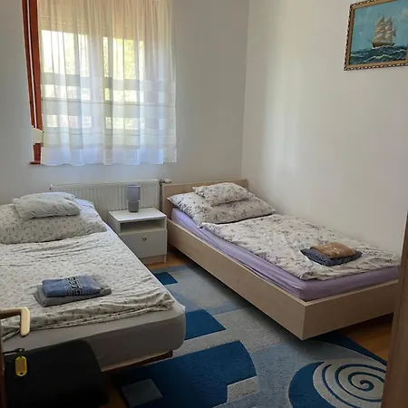 Dombi Vendeghaz Nyíregyháza
