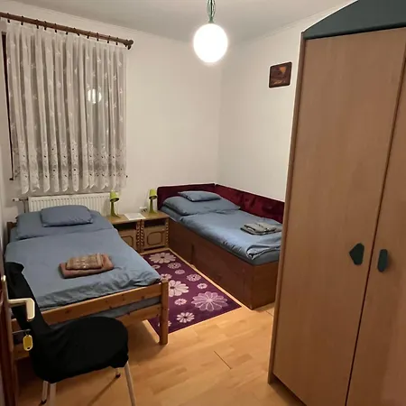 Dombi Vendeghaz Penzion Nyíregyháza