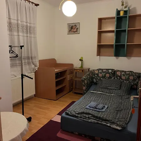 Dombi Vendeghaz * Nyíregyháza